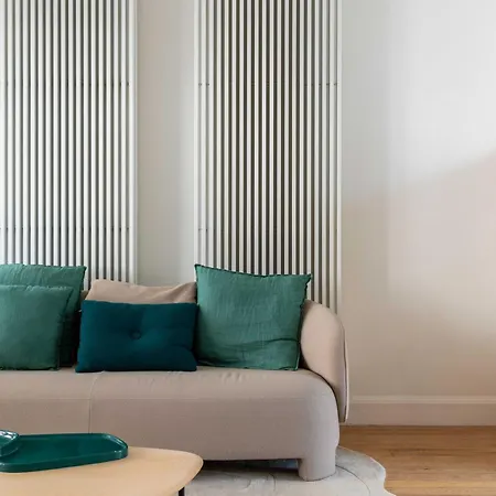 Spacious Belle Epoque House With Free Parking Vakantiehuis Oostende