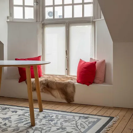 Spacious Belle Epoque House With Free Parking Ostend
