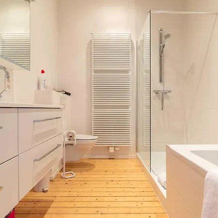 Vakantiehuis Spacious Belle Epoque House With Free Parking