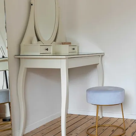 Spacious Belle Epoque House With Free Parking Ostend