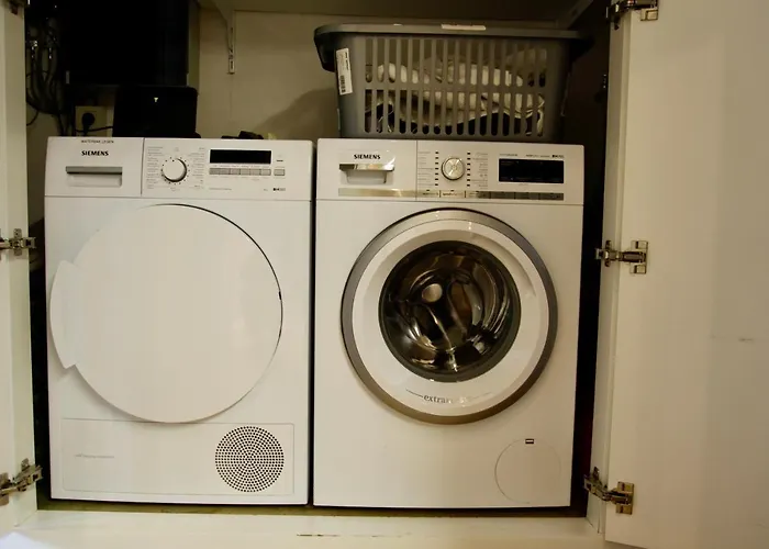 Spacious Belle Epoque House With Free Parking Ferienhaus *