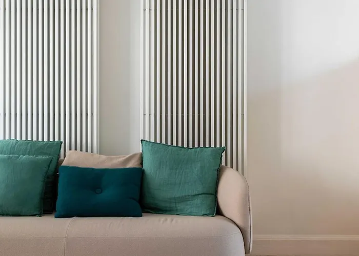 Spacious Belle Epoque House With Free Parking Ferienhaus Ostende