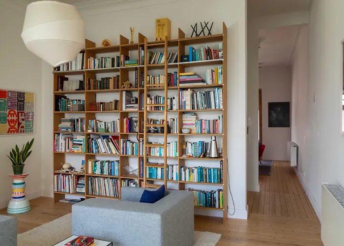 Spacious Belle Epoque House With Free Parking Ferienhaus *