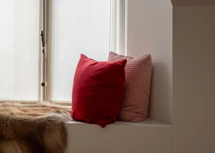 Ferienhaus Spacious Belle Epoque House With Free Parking