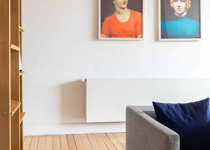 Ferienhaus Spacious Belle Epoque House With Free Parking