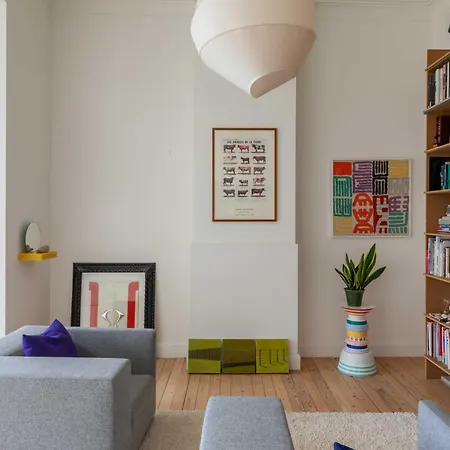 Vakantiehuis Spacious Belle Epoque House With Free Parking